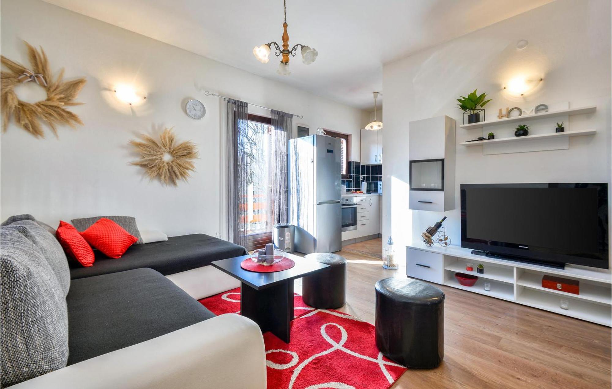2 Bedroom Gorgeous Home In Gornje Stative Luaran gambar