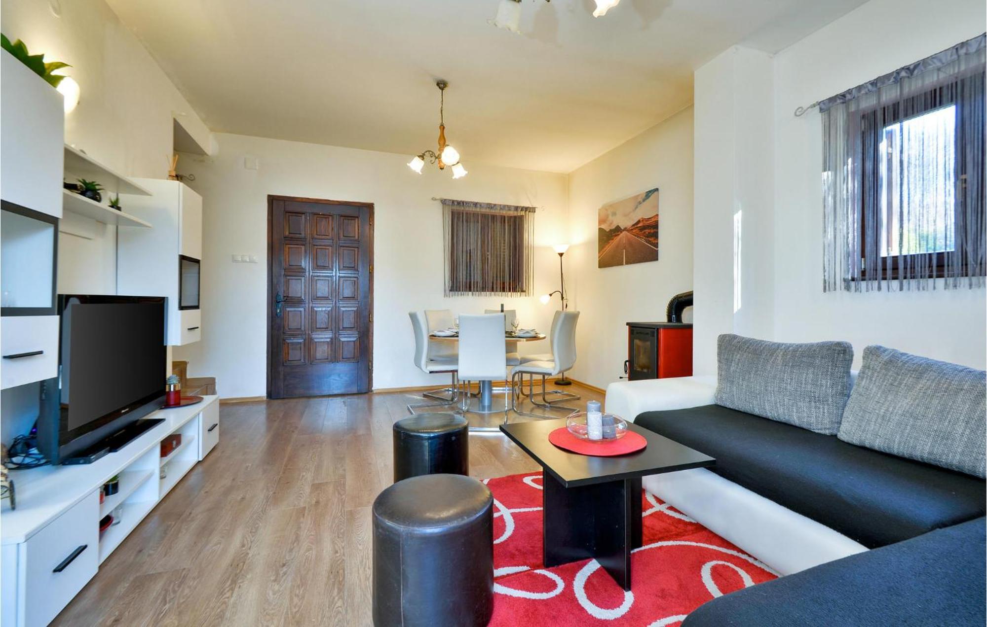 2 Bedroom Gorgeous Home In Gornje Stative Luaran gambar